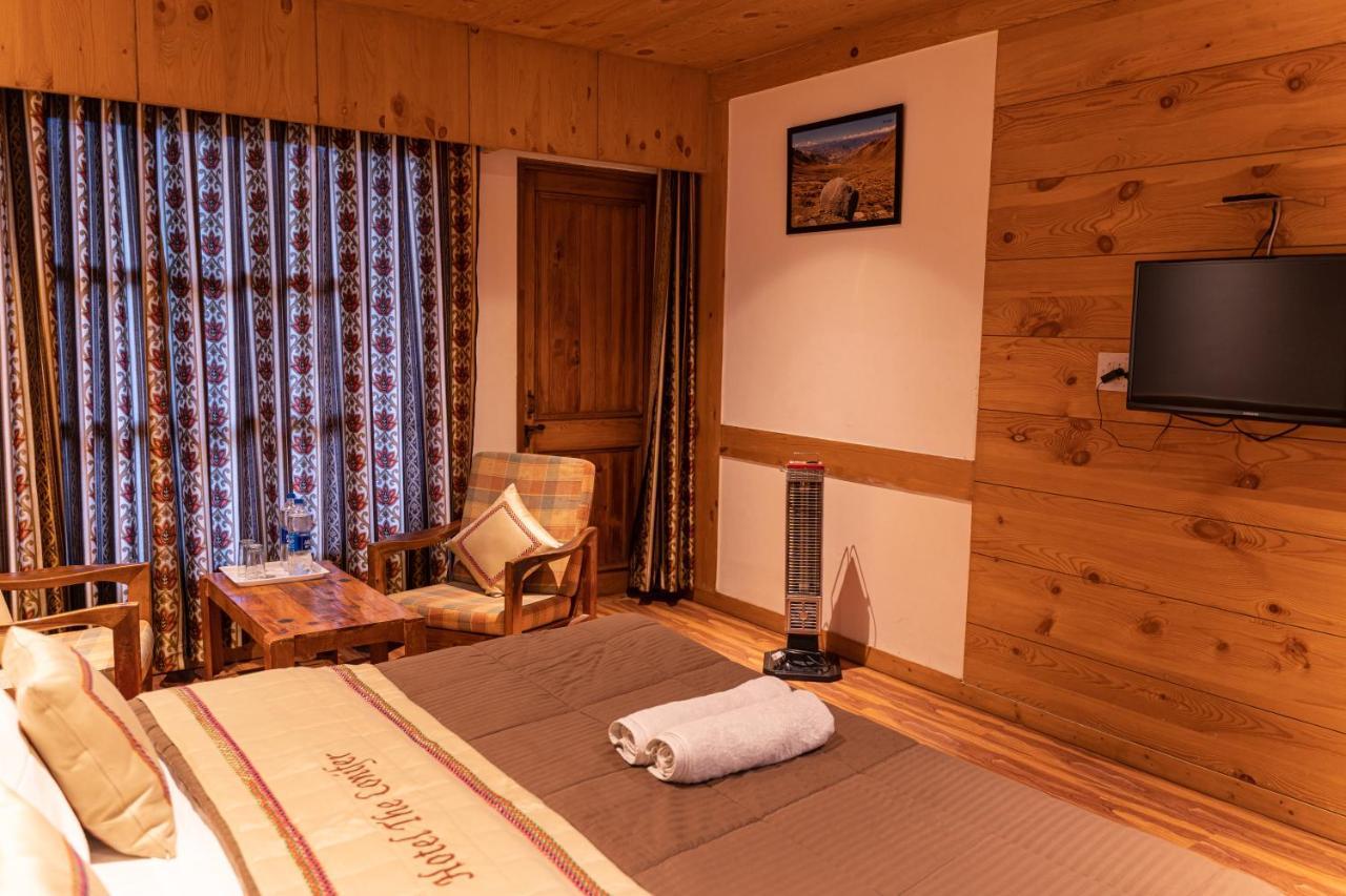 The Conifer Hotel Manāli Buitenkant foto